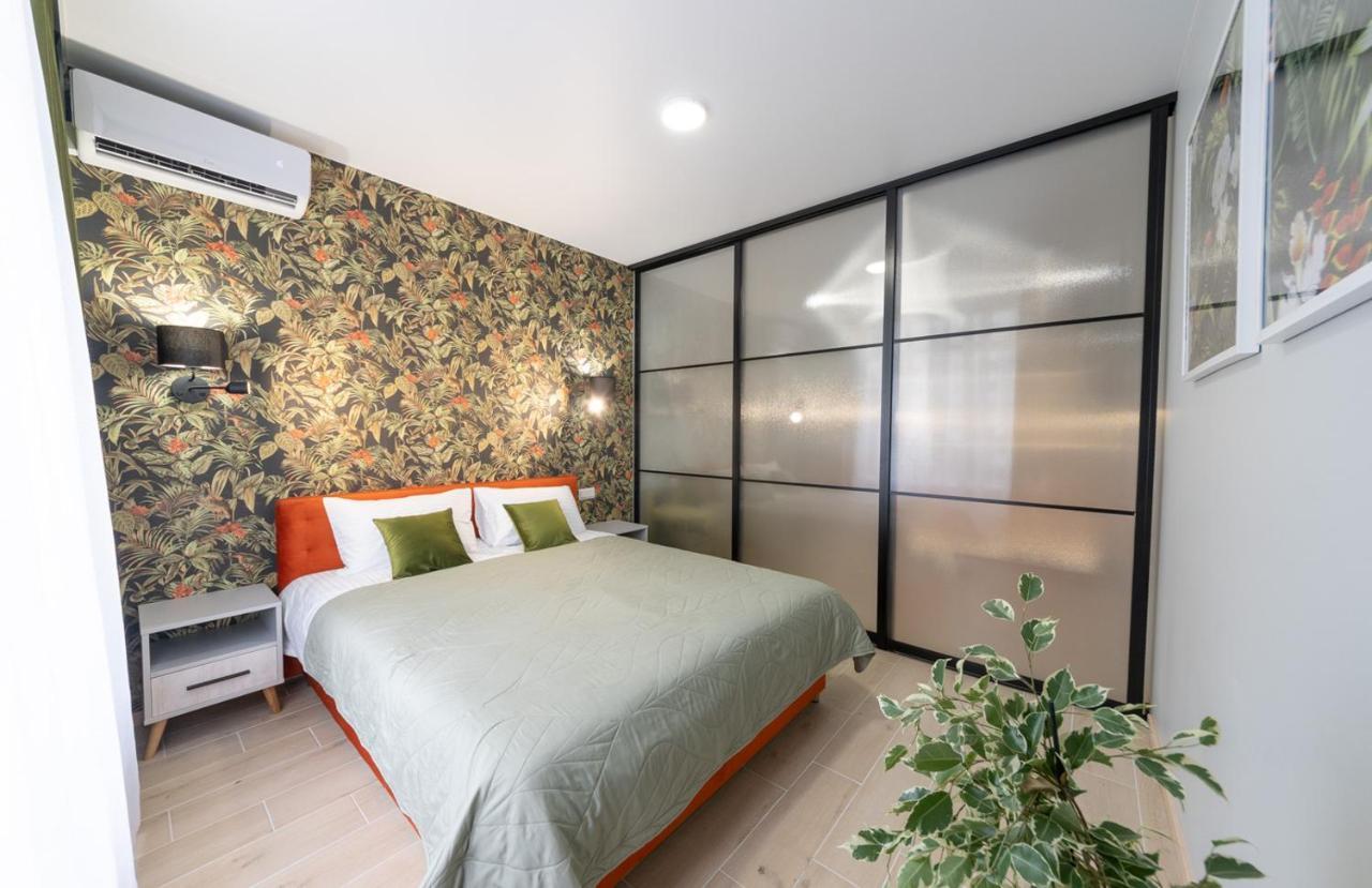 Myfreedom Апартаменти Метро Сирець Kiev Exterior foto